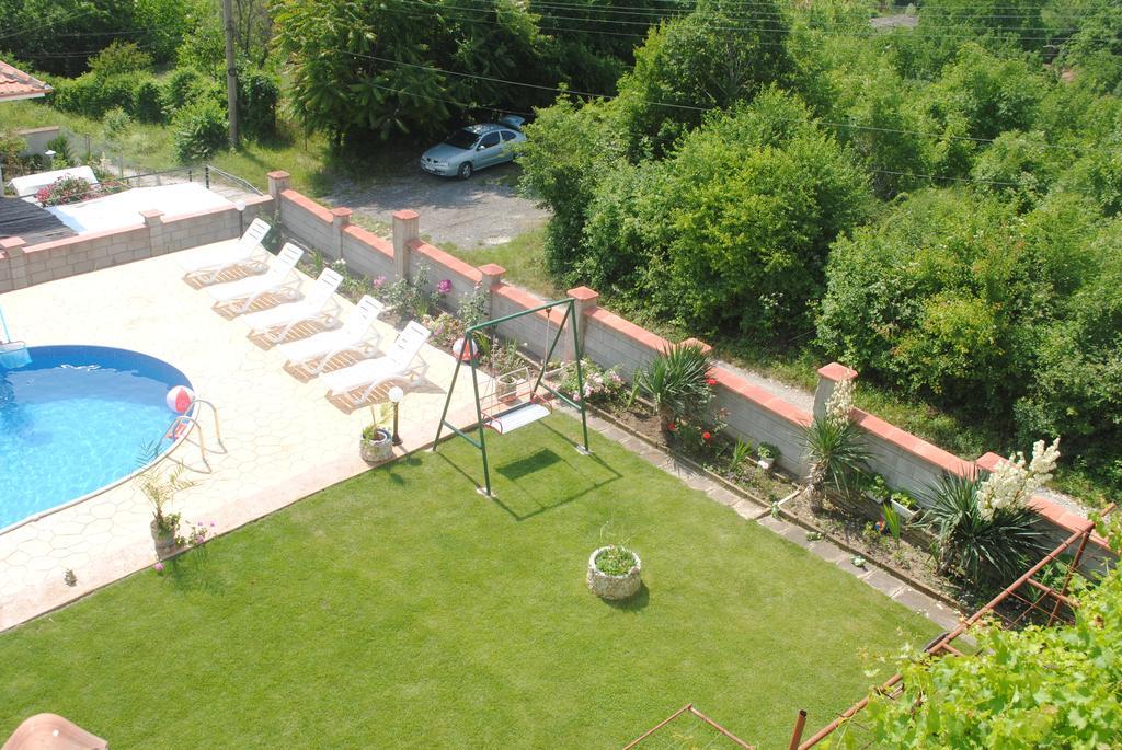 Vila Roza Baltjik Exteriör bild
